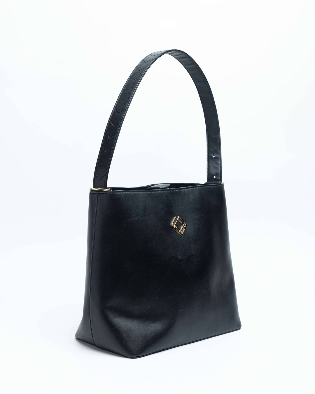 Bucketbag Nila Bamboo Leather Black