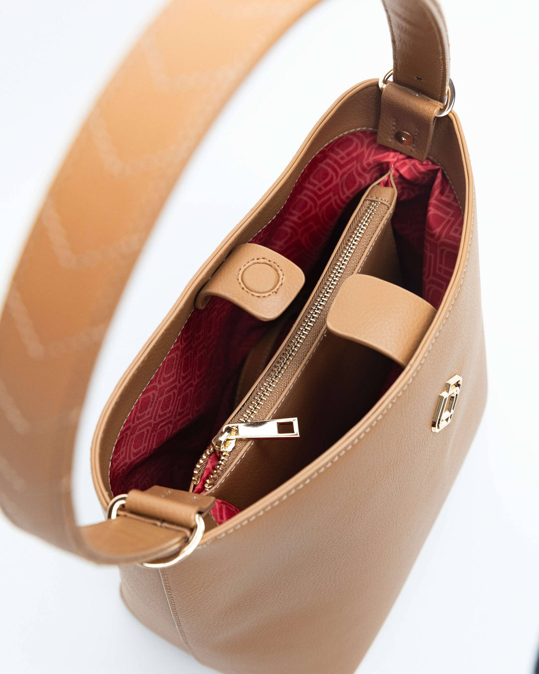 Bucketbag Nila Apple Leather Camel