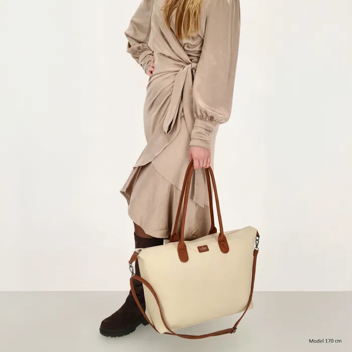 Charm London Buckingham Schoudertas 15,6 inch  043 Beige