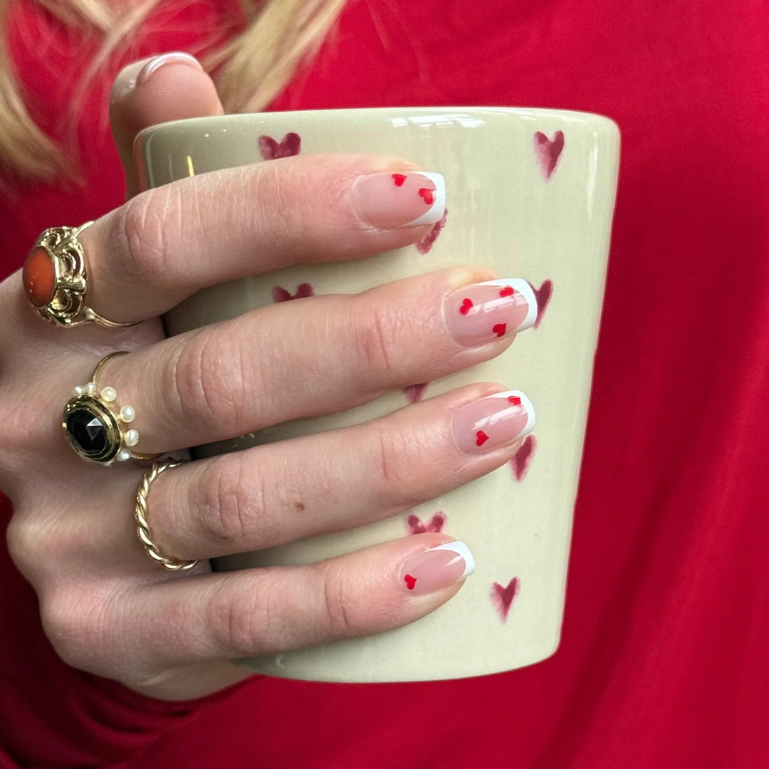Freaky Nails Heartbreaker French Press On Nagels met Rode Hartjes