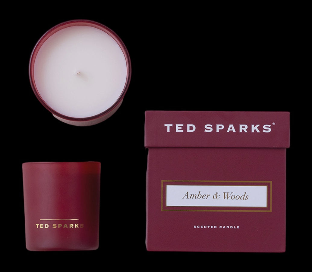 Geurkaars Ted Sparks Demi Amber & Woods